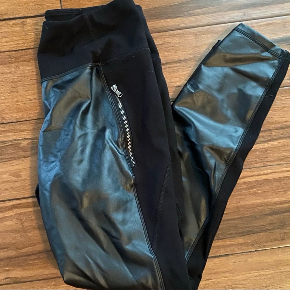 Shiny black faux leather front leggings